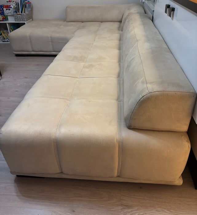 Продавам ъглов диван