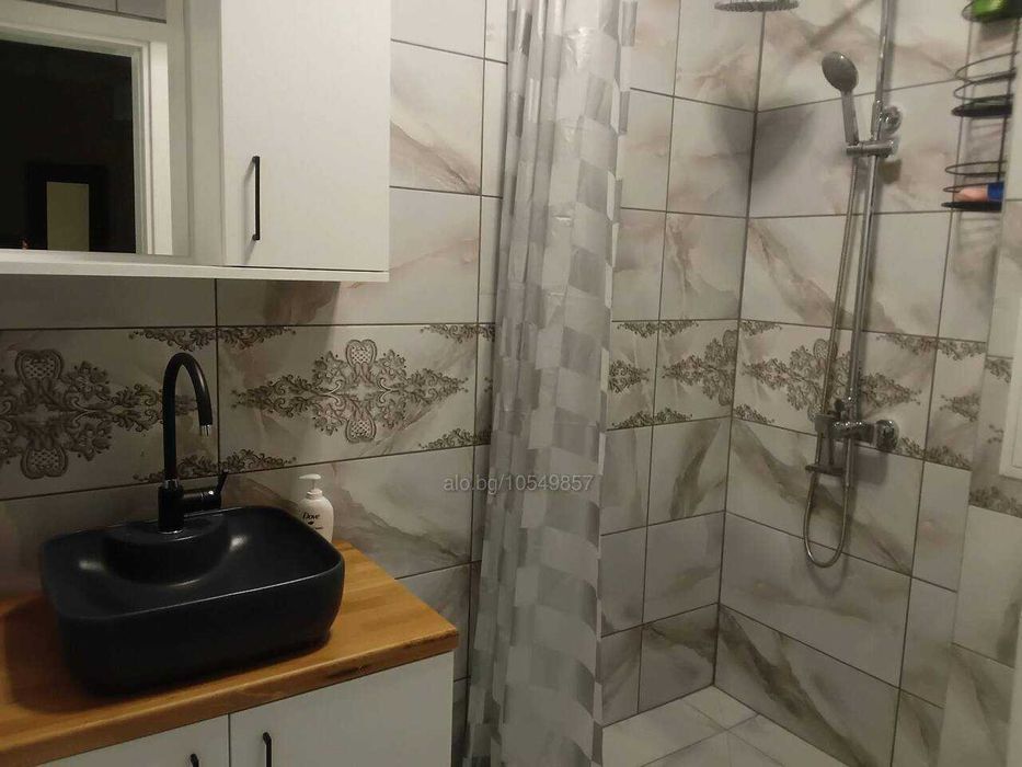 Дава се под наем Двустаен апартамент в Пловдив, Център - 80 кв.м за 612 € - Снимка #10