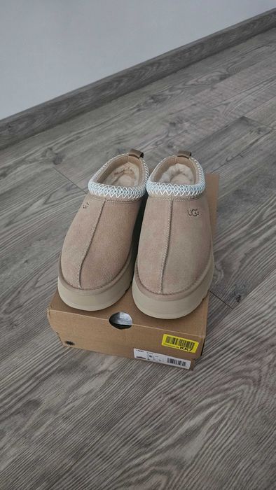 Ugg Tazz II, noi, originali