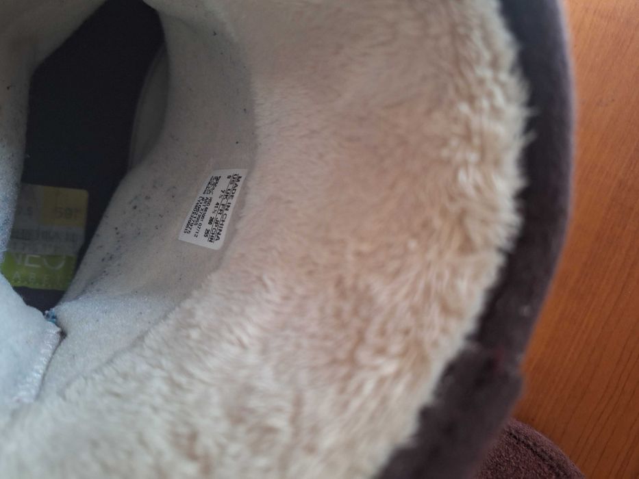 Adidas 41 и 1/3, стелка 26.5см