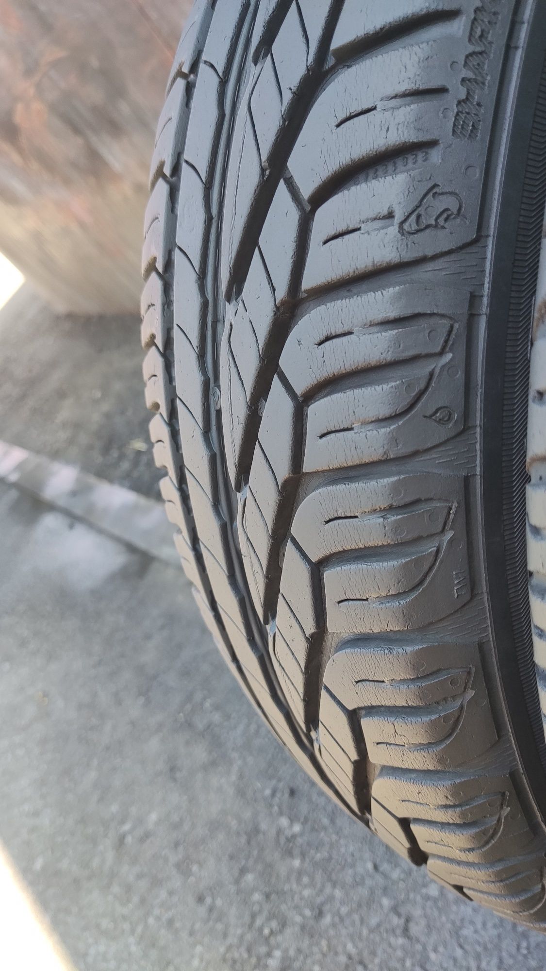 2бр. летни гуми 155/65/14 Uniroyal Rain Sport 
dot21
7mm
Добро състоян