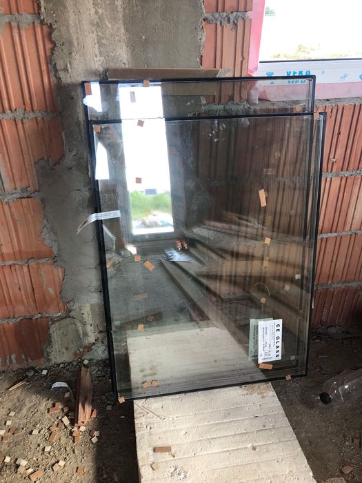 Fereastra Veka, tripan