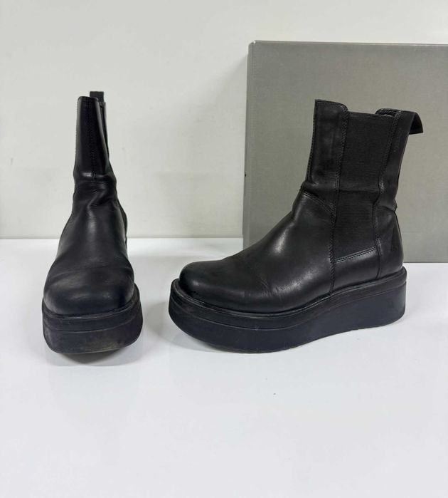 Vagabond Tara Black Leather