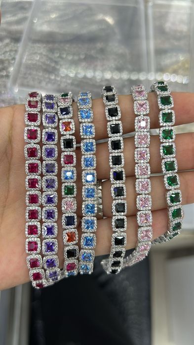 Seturi tenis pe stoc