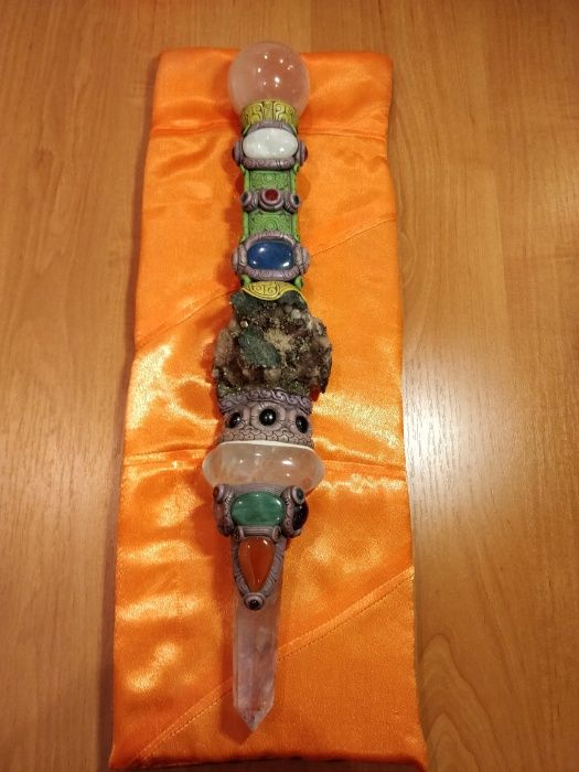 Тибетский лечебный жезл с полудрагоценными камнями, Розовый кварц