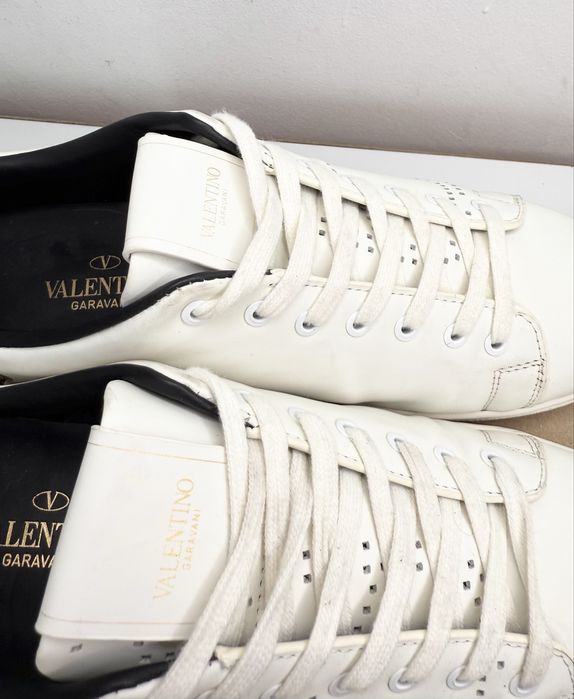 Valentino Garavani Sneaker ( 43) Оригинални Сникърси