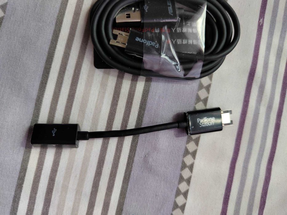 Сет Asus Padfone 2 и Pad station за части