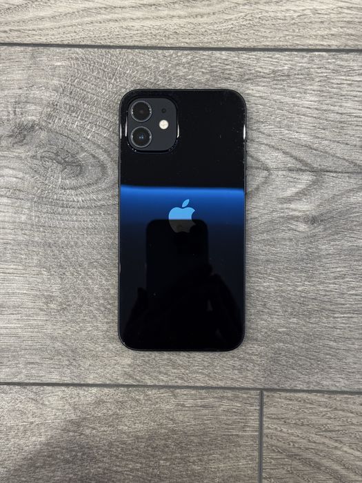 Iphone 12 128GB - без следи от употреба