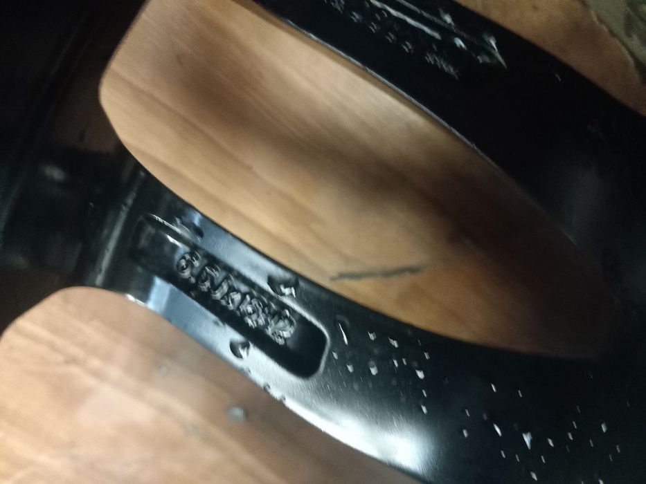 Jante r16 5x114.3 et 38 cb 67.1 mazda toyota Hyundai kia nissan