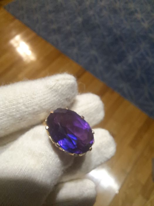 IRedus de Pasti Inel vintage cu ametist uriaș din aur de 14k