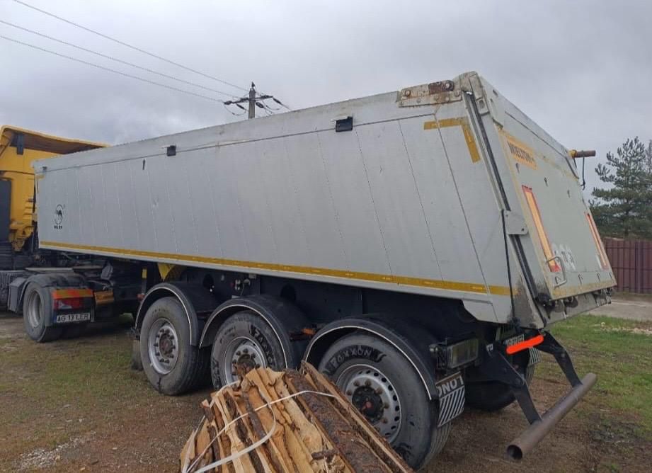 Semiremorca aluminiu