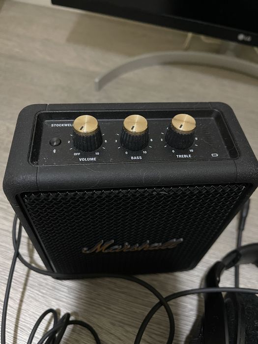 Boxa Marshall Stockwell II si Casti Sennheiser HD 560S