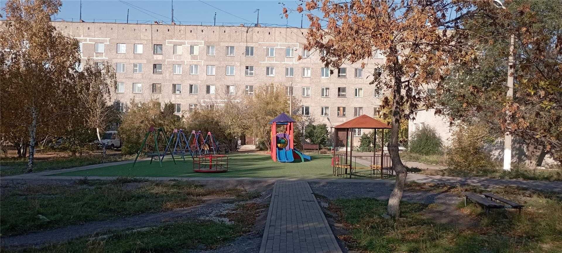 Продам 2-комнатную квартиру на Востоке, 44 м², 2/5 этаж