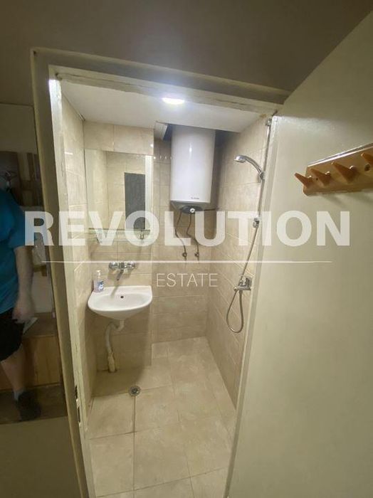 Дава се под наем Тристаен апартамент в Варна, Чайка - 70 кв.м за 350 € - Снимка #4