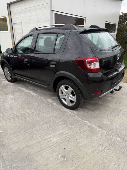 Dacia Sandero Stepway - usor avariat