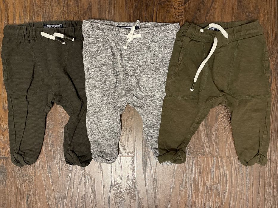 Set 3 perechi de pantaloni Next 6-9 luni