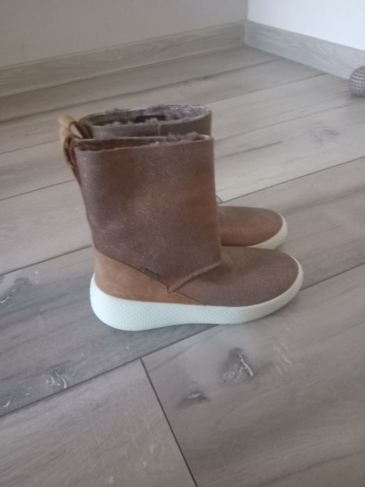 Детски боти ecco