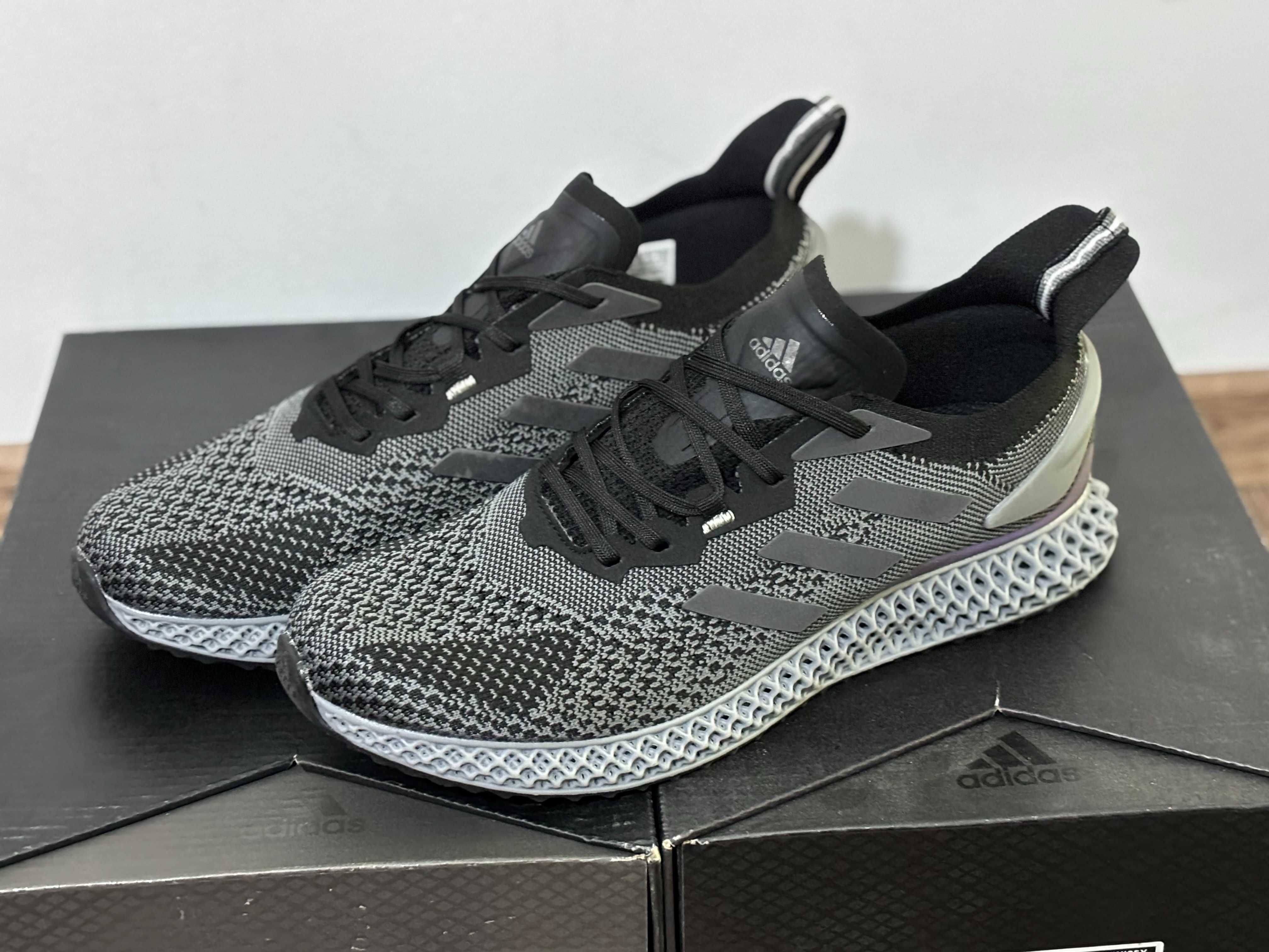 Adidas 4D RUNNING V1 Black/Grey - 41 1/3, 43 1/3, 44 45 1/3