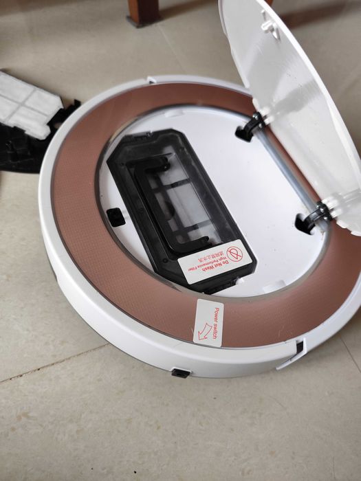 Робот Прахосмукачка iLife v7s Plus ЗА ЧАСТИ