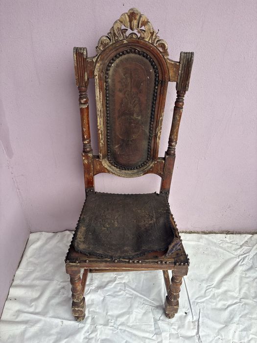 Scaune vechi  de reconditionat anii 1900