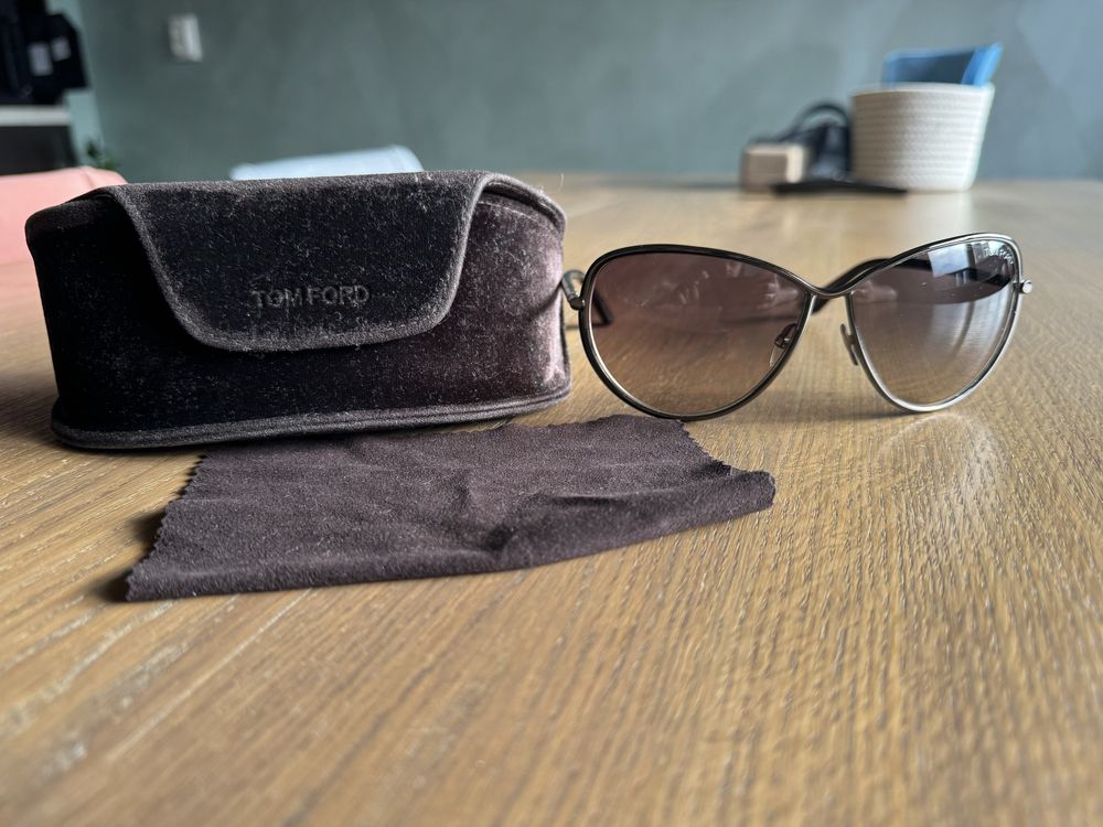Дамски слънчеви очила Tom Ford Franchesca TF181 63x11 130