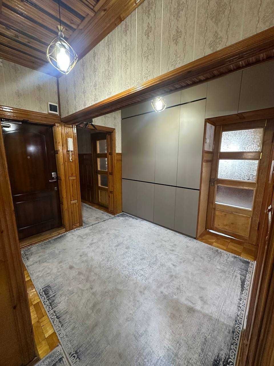 Продам свою 5-ком квартиру (105 кв. м) - Юнусабад 3кв ориентир Базар