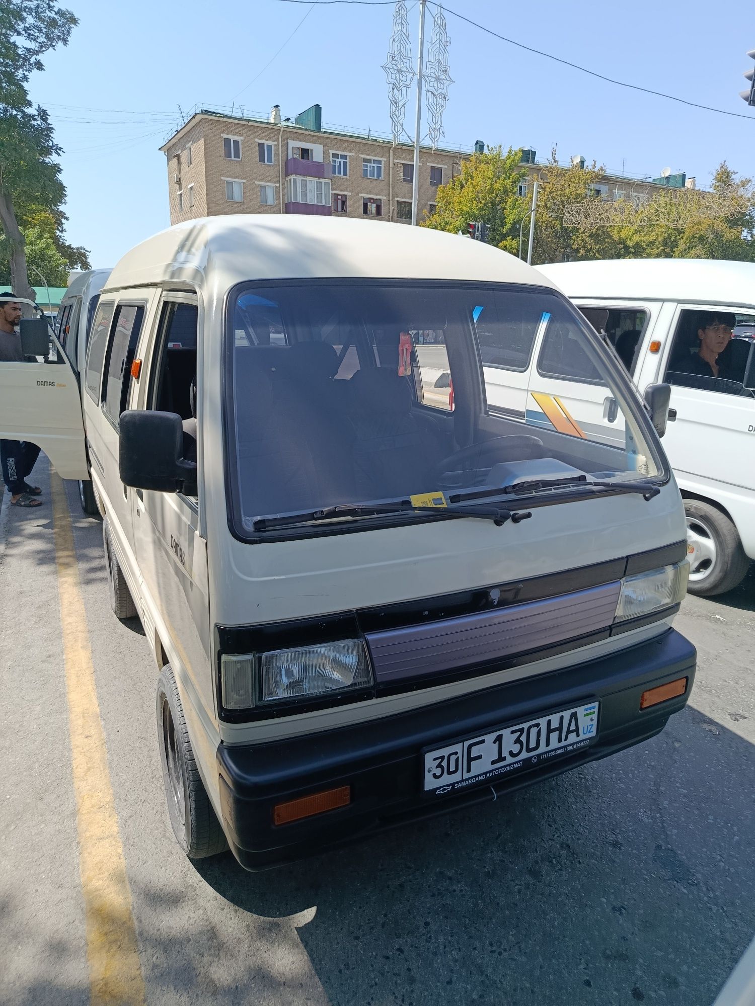 Дамас 2003 йил срочно сотилади