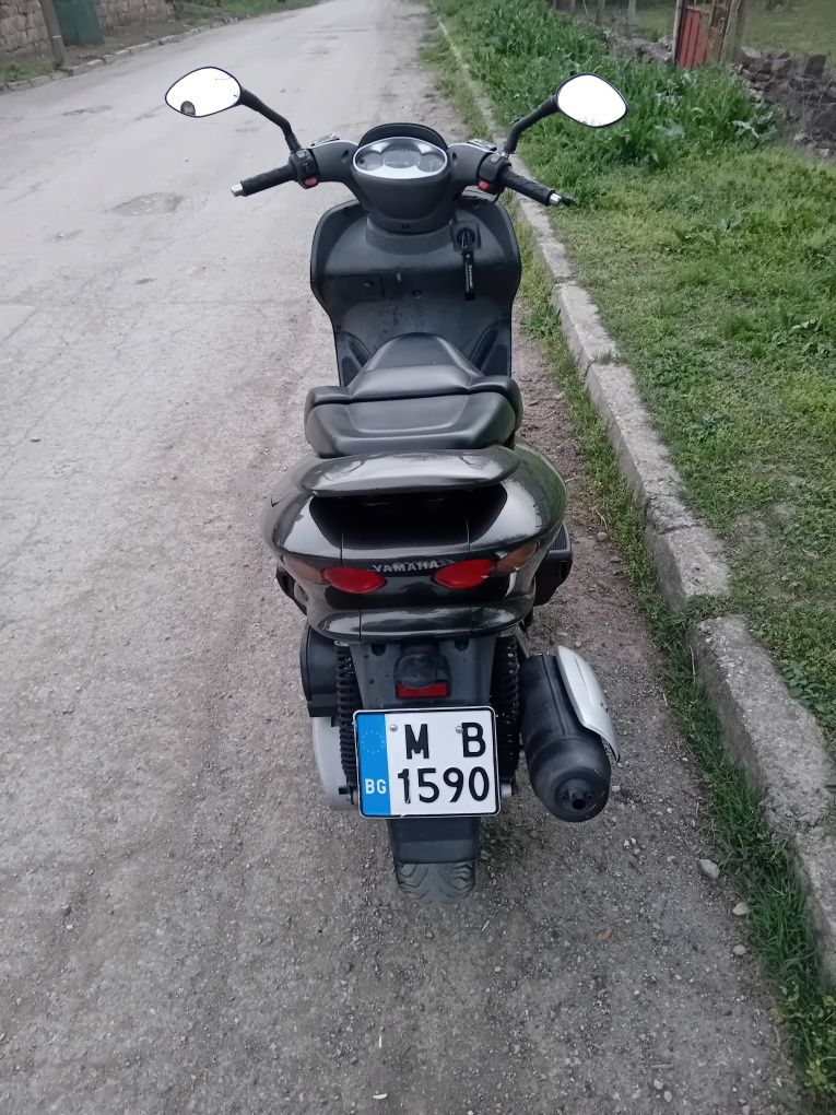 Yamaha magesty 180