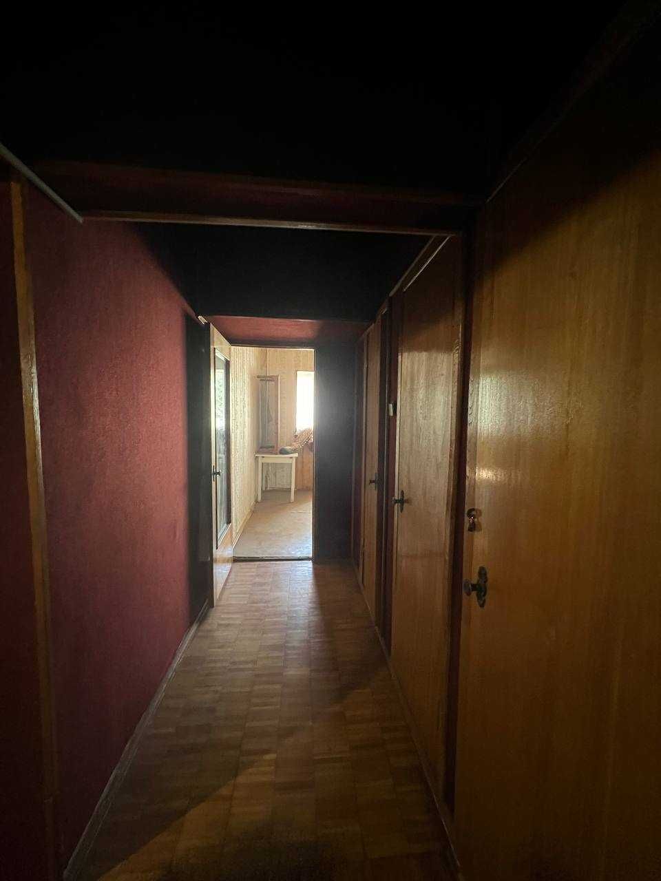 3-комн. квартира в Чиланзаре, 5 квл, 79 м², 2 этаж, без ремонта. TR