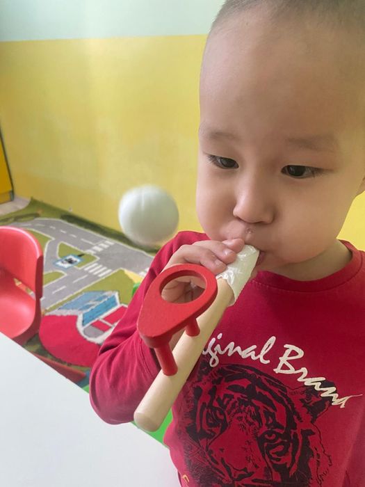 Логопед-Дефектолог ( 18  мкр. )