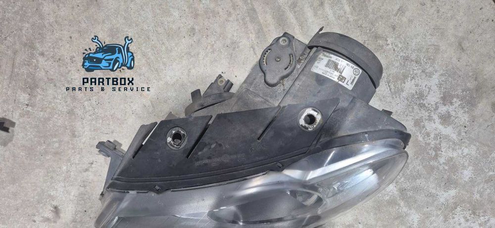 Фарове VW Passat 2011 1.9 TDI