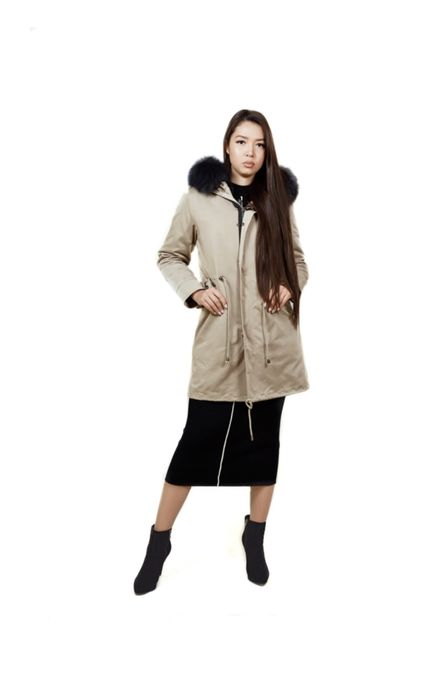 Парка теплая бежевая