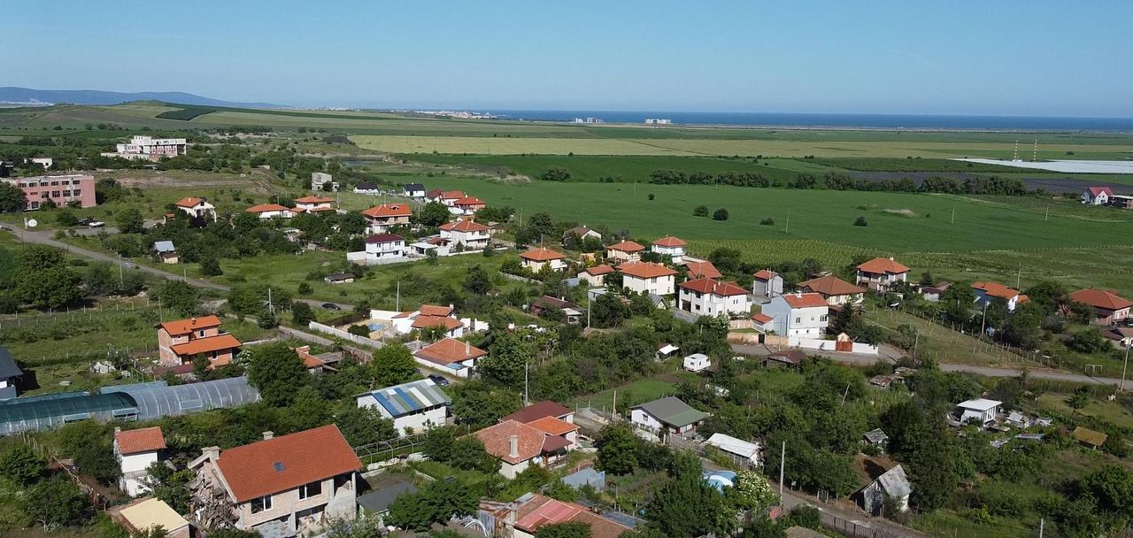 Продава се Къща в Бургас, Център - 165 кв.м за 911 €/кв.м - Снимка #2