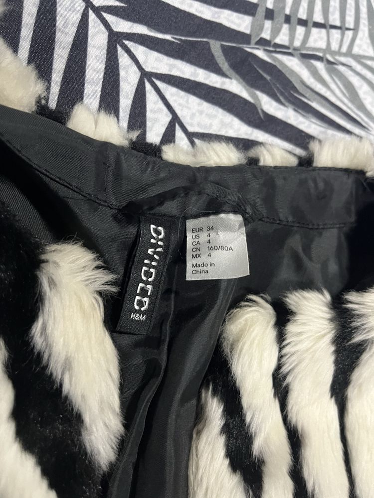 H&M Дамско палто зебра, размер XS