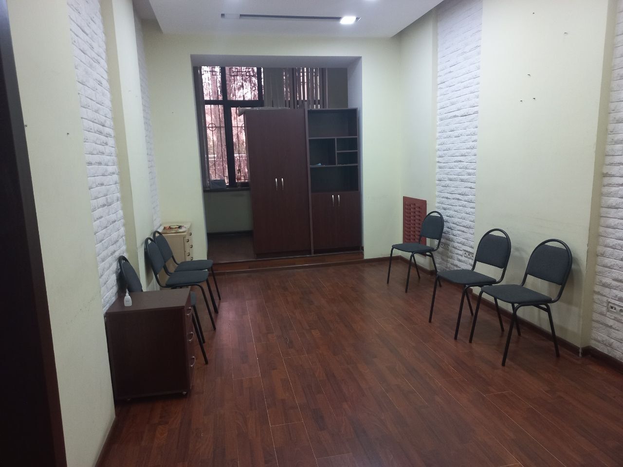 здаеотса аренда под офис либа под бизнес мирза улугбек рн