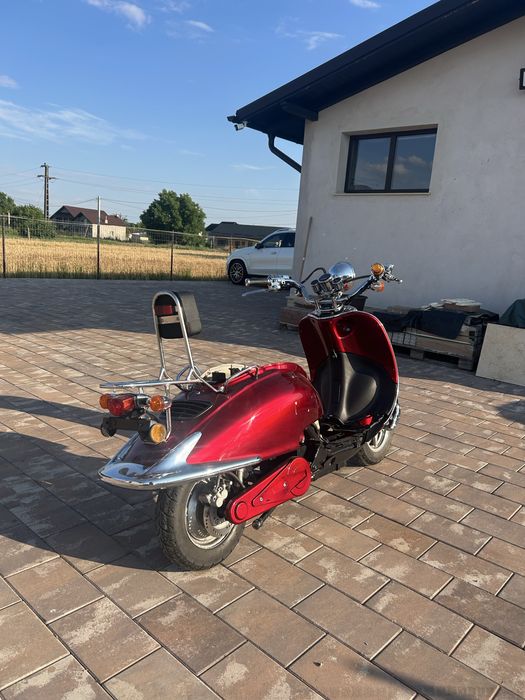 Scuter electric Etropolis