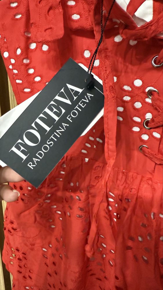 Рокля Radostina Foteva с етикет