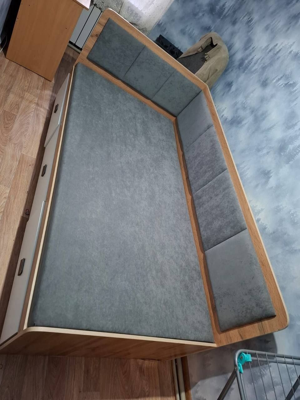 Продам новую кровать