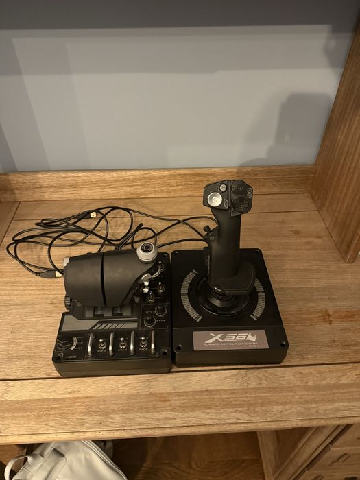 Logitech X56 HOTAS