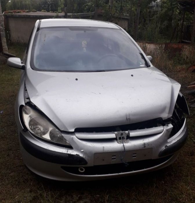 На части ПЕЖО 307 1.4 ХДИ/Peugeot 307 1.4Hdi 3 врати