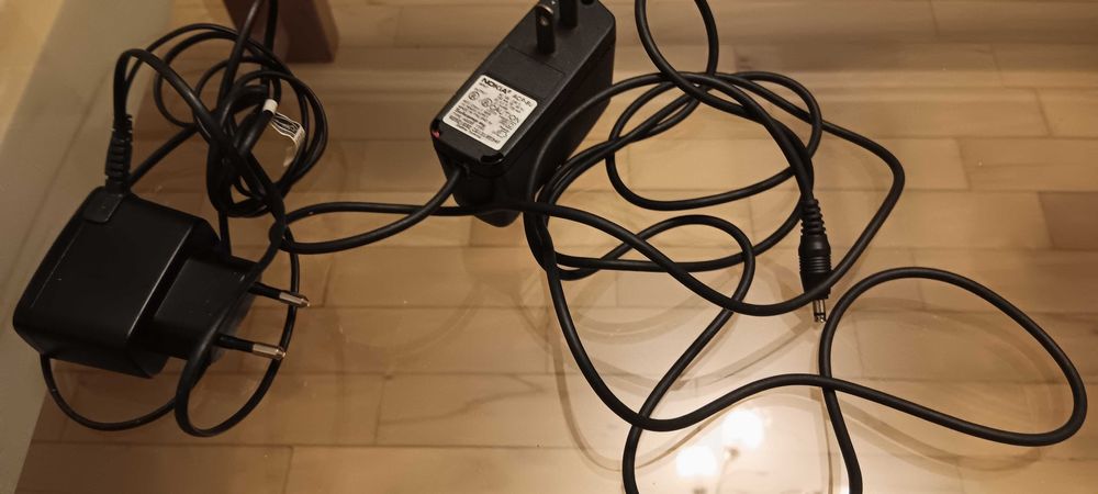 Зарядни устройства за мобилни телефони