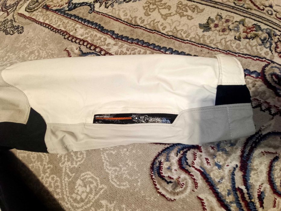 Румынская куртка штормовка