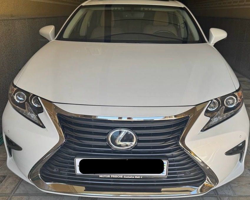 Lexus ES 250 Срочно