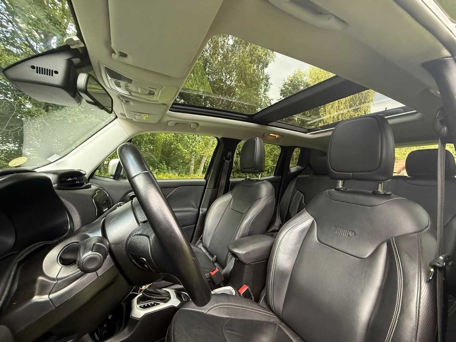 Jeep Renegade 2015 PANORAMA-FULL-Cutie automata (Nu Audi,Vw,BMW)