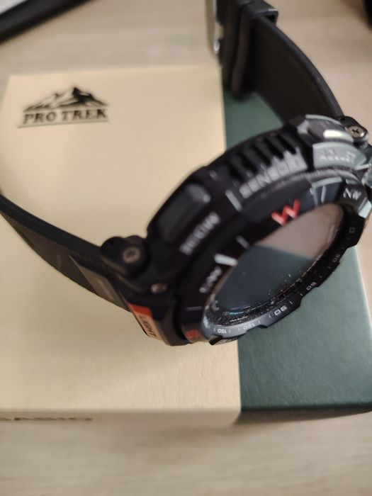 Casio ProTrek nou cu etichetă
