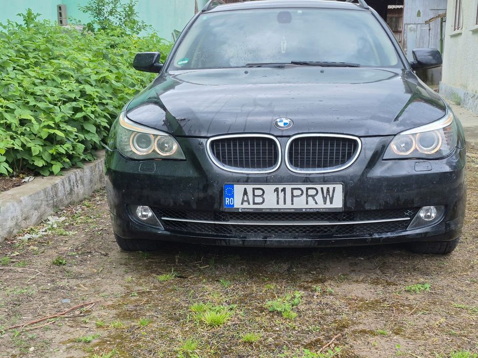 Vând bmw seria 5 2009
