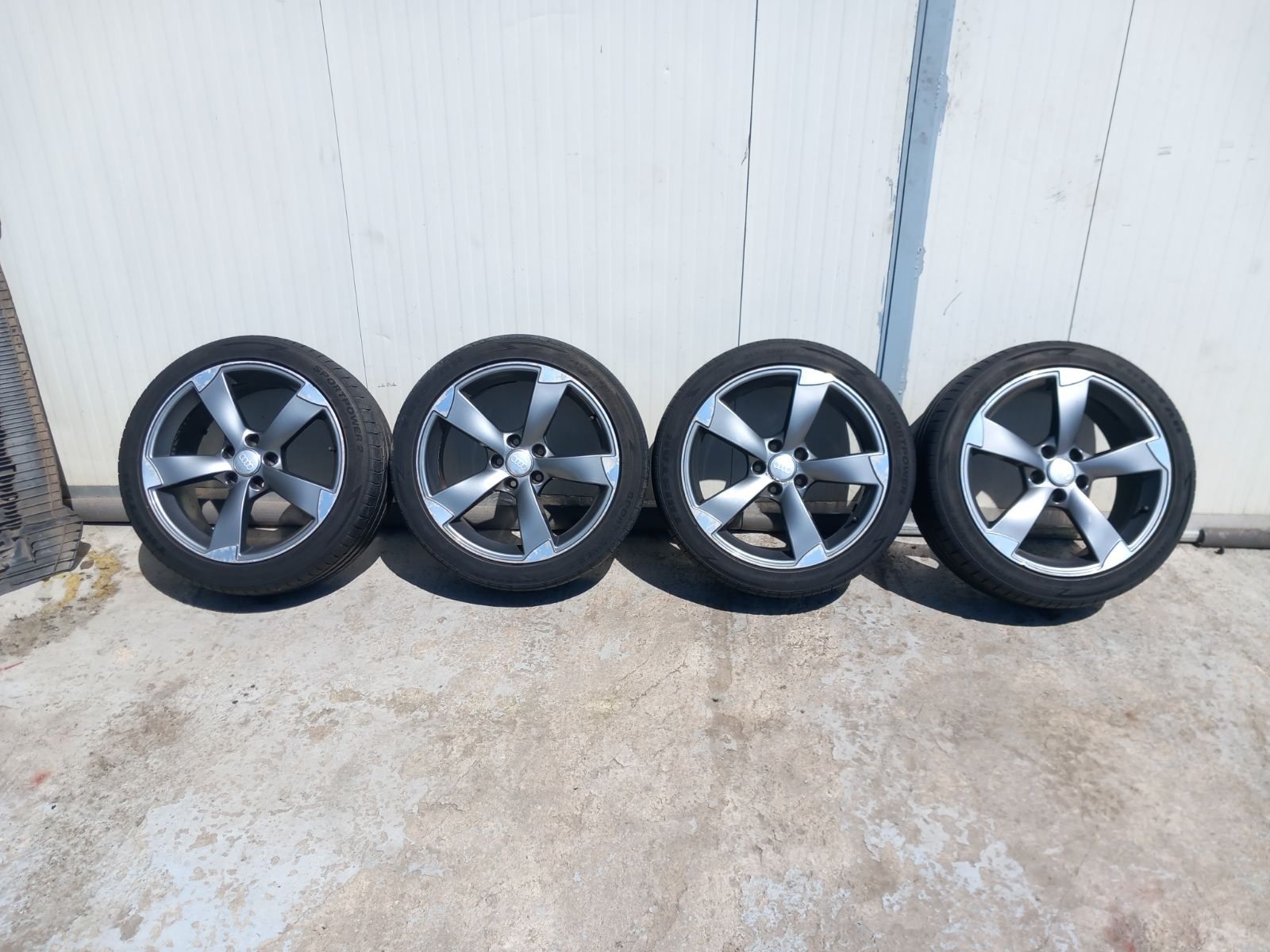 Ротори за VW Audi 18ки
