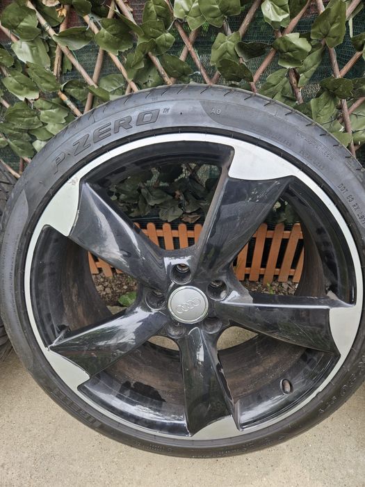 Vand anvelope cu jante 1250 Euro