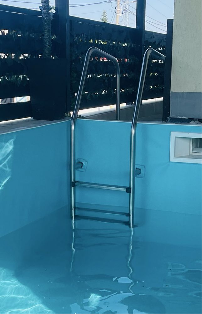 Scara pentru piscina