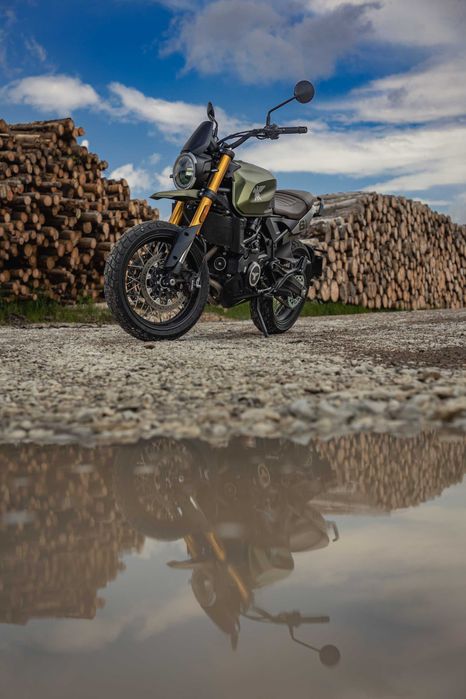 Moto Morini Seiemmezzo SCR